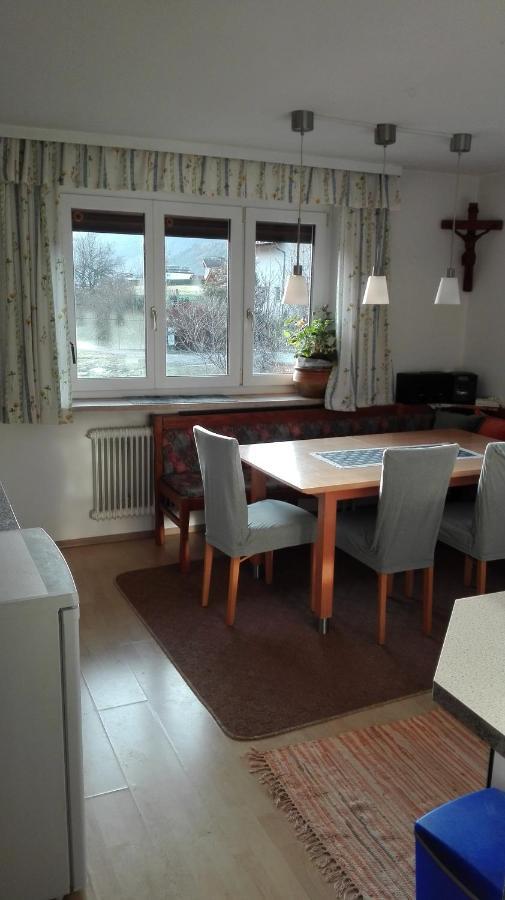 Haus Agerer Fewo 2. Stock Tarrenz Extérieur photo